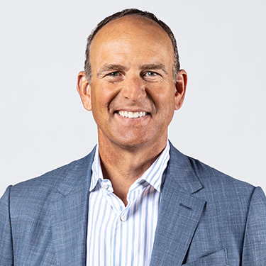 Headshot Photo of Doug DeVos